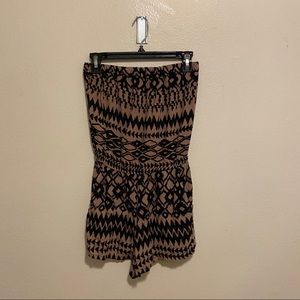 Patterned romper